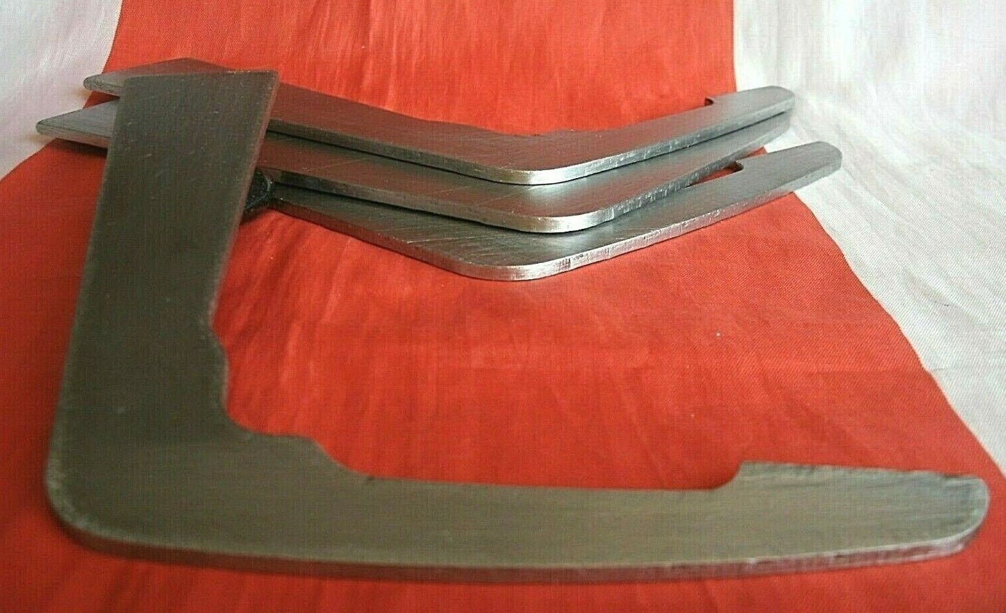 One Set 4 Rover P6 Reinforcing Plate Rear MTG Bracket Front Base Unit JRC1109