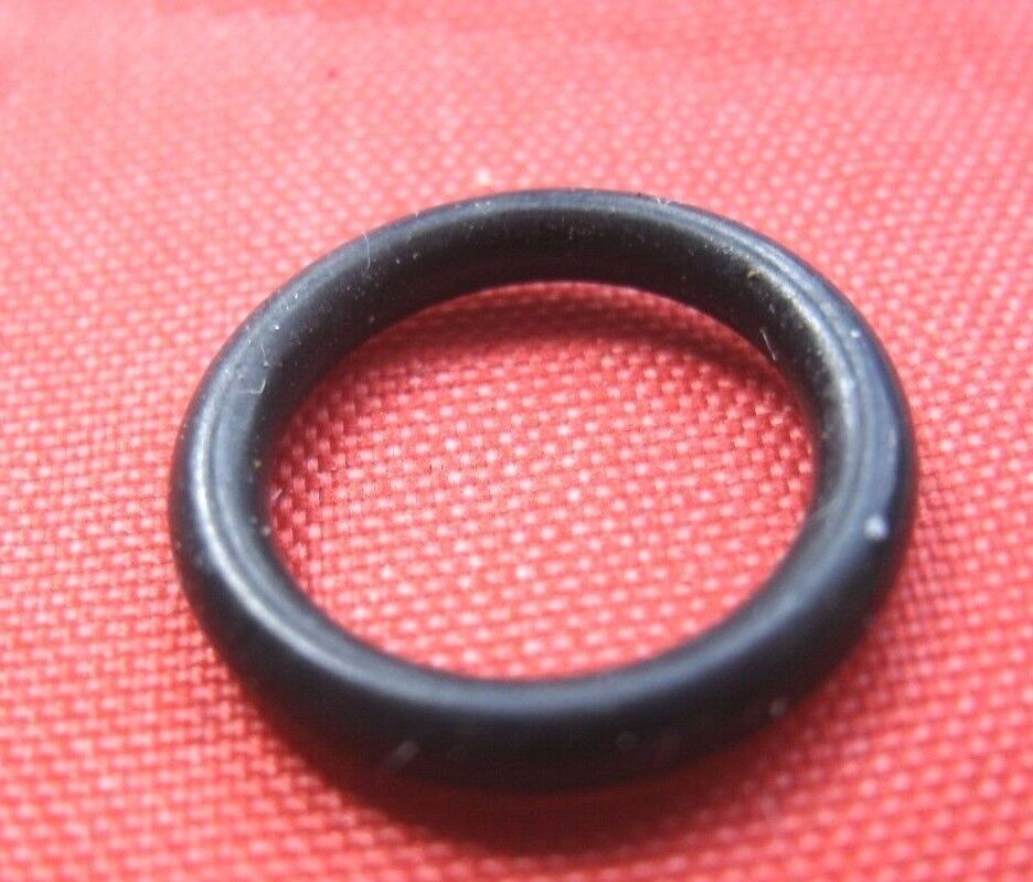 Rover V8 Distributor Shaft Oil Seal - O Ring 3.5 3500 3.9 4.2