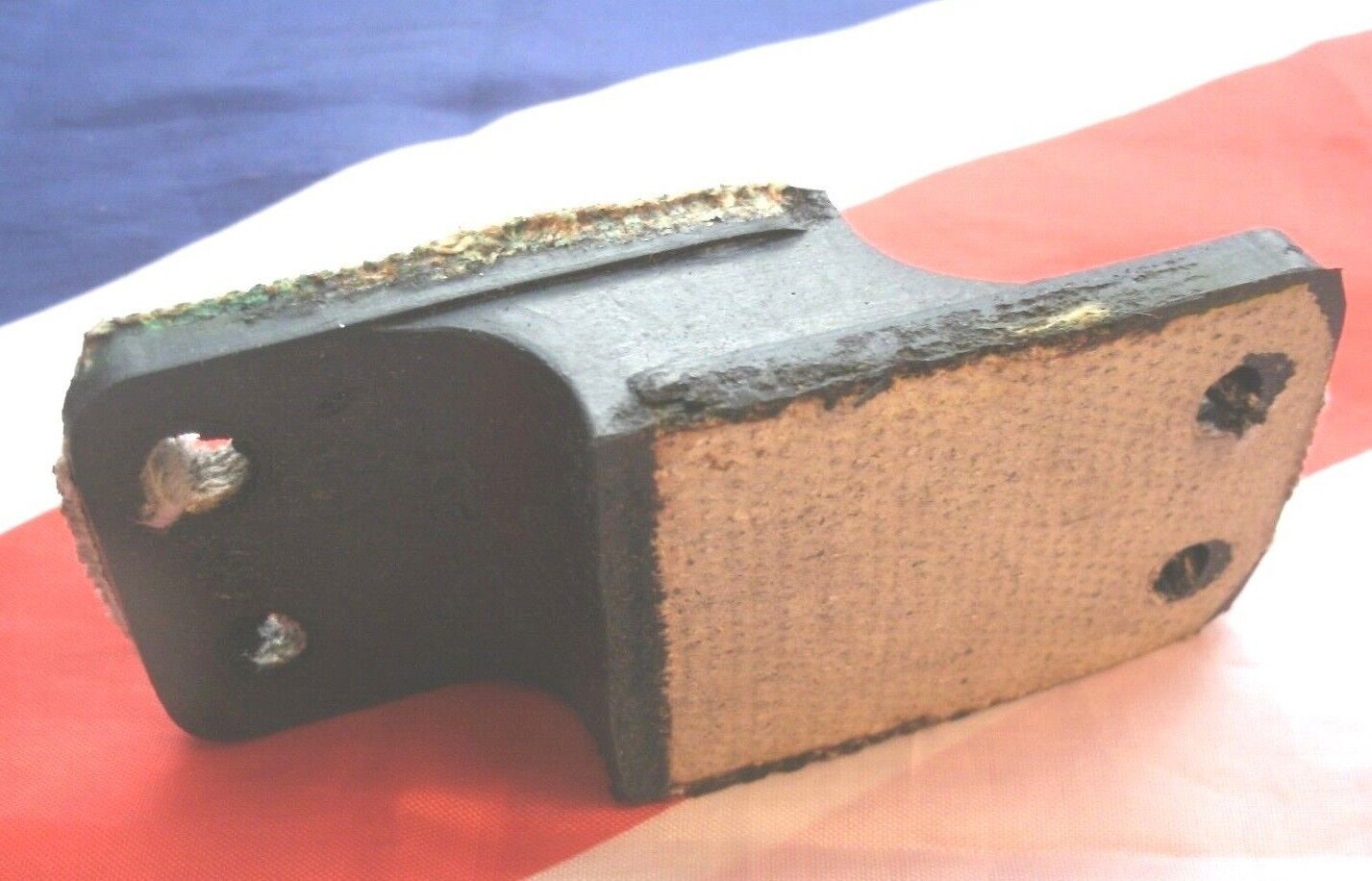 NOS ROVER P6B SD1 V8 METAL OUTLET PIPE 603049 BOLTS BENEATH THE INLET MANIFOLD