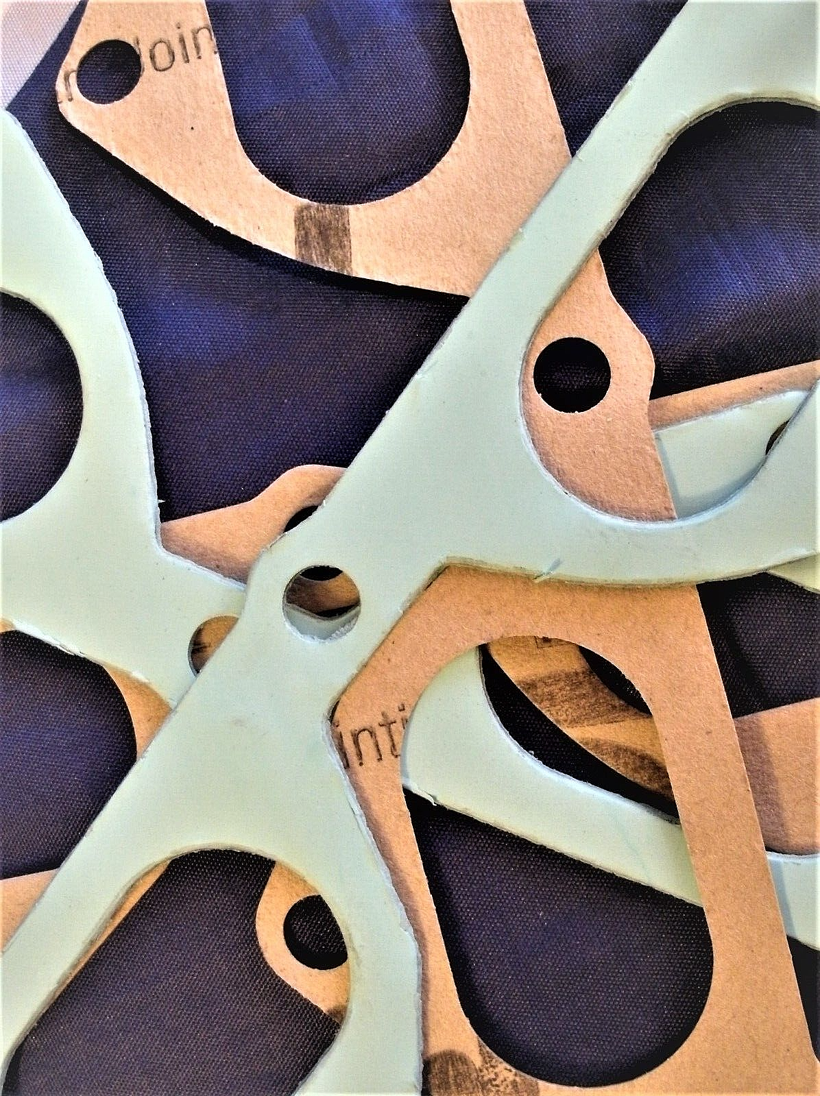 ONE NEW PAIR OF FORD ESCORT MK2 BDA RS 1800 STANDARD TYPE INLET MANIFOLD GASKETs