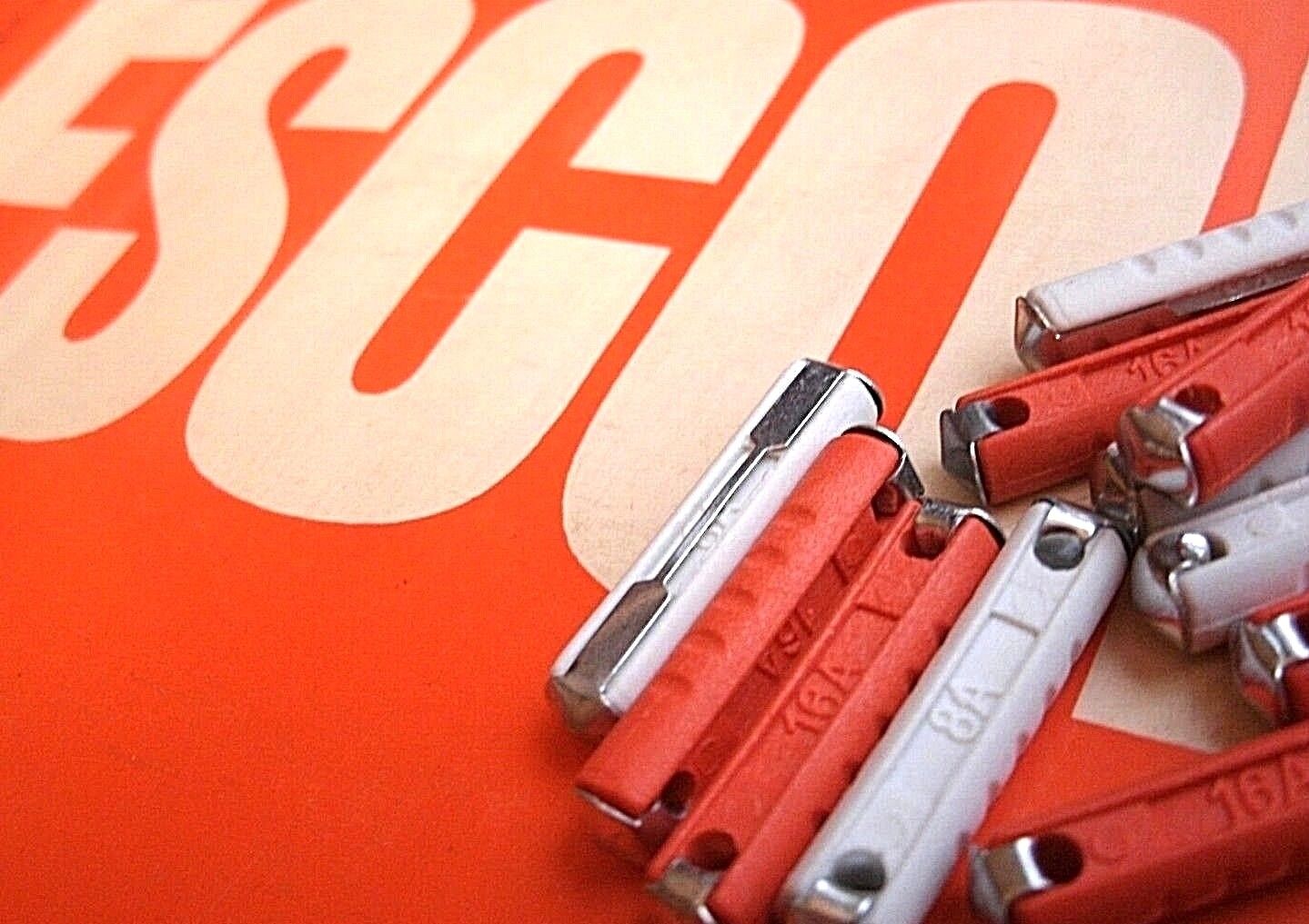 FORD ESCORT BDA TWIN CAM MEXICO Replacement Ceramics Fuses with & fitting tool