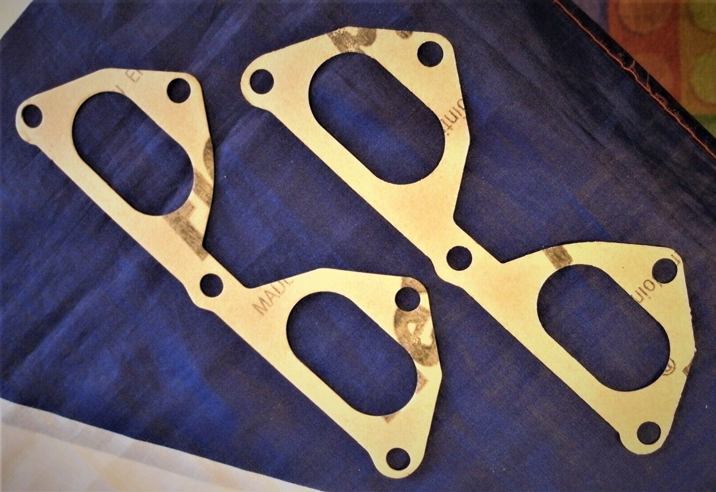 ONE NEW PAIR OF FORD ESCORT MK2 BDA RS 1800 STANDARD TYPE INLET MANIFOLD GASKETs