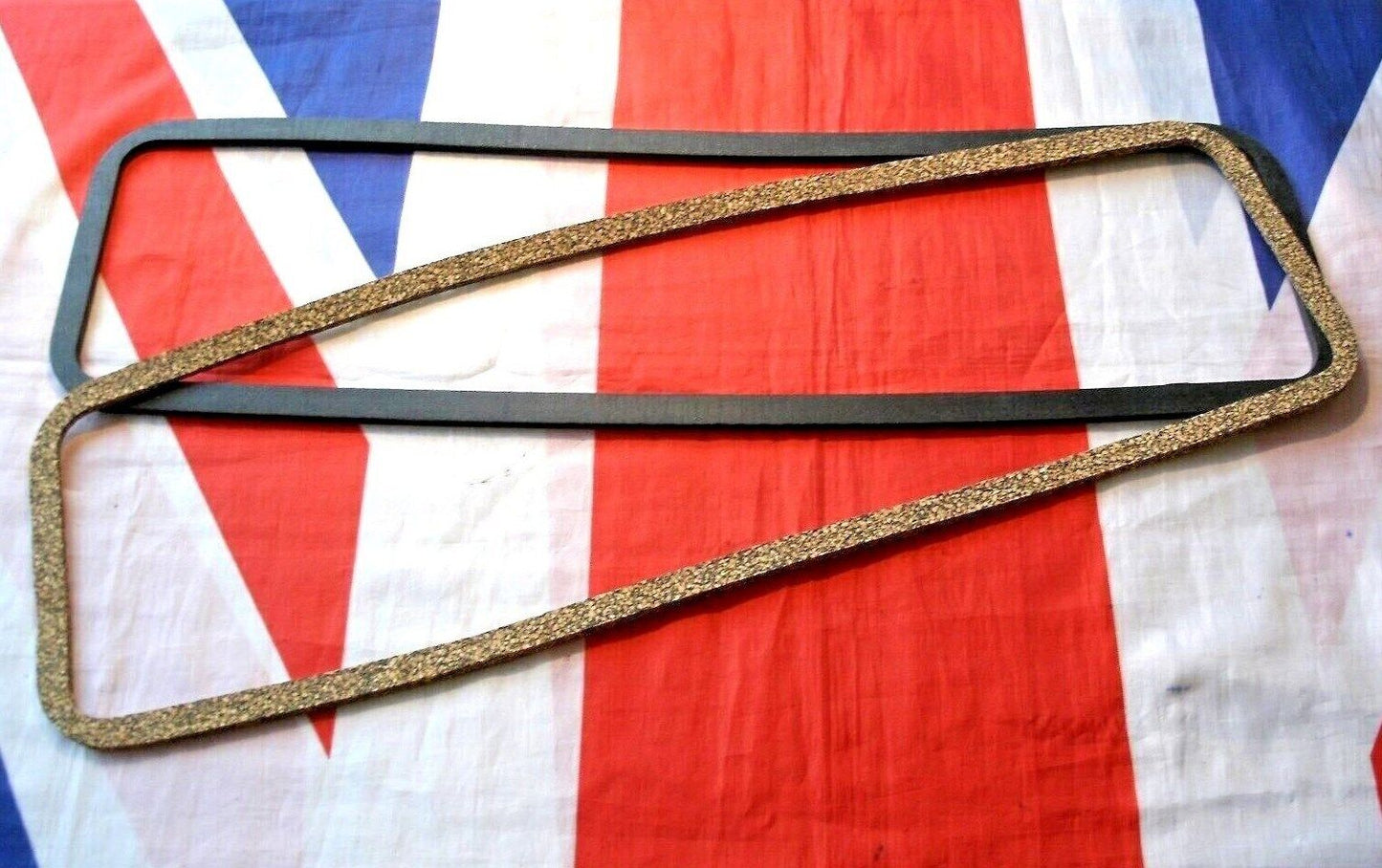 1 New Triumph TR5 PI 2498ccTop Quality Rubber Rocker Cover Gasket 1967 to 1969