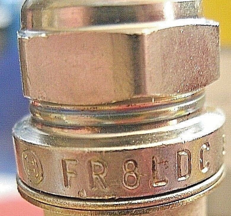 ONE SET OF 10 FR 6DP Genuine Boxed Bosch Palatine Spark Plugs 0 241 245 070