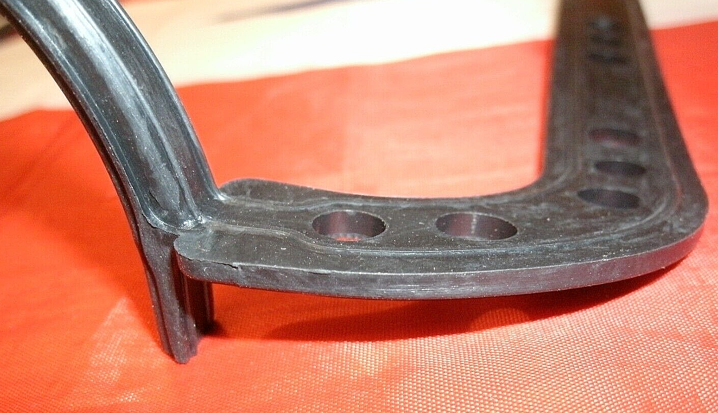 Ford V6 Cologne 12V 2.4 & 2.9 Rubber Sump Gaskets Granada Scurpio Sierra Transit