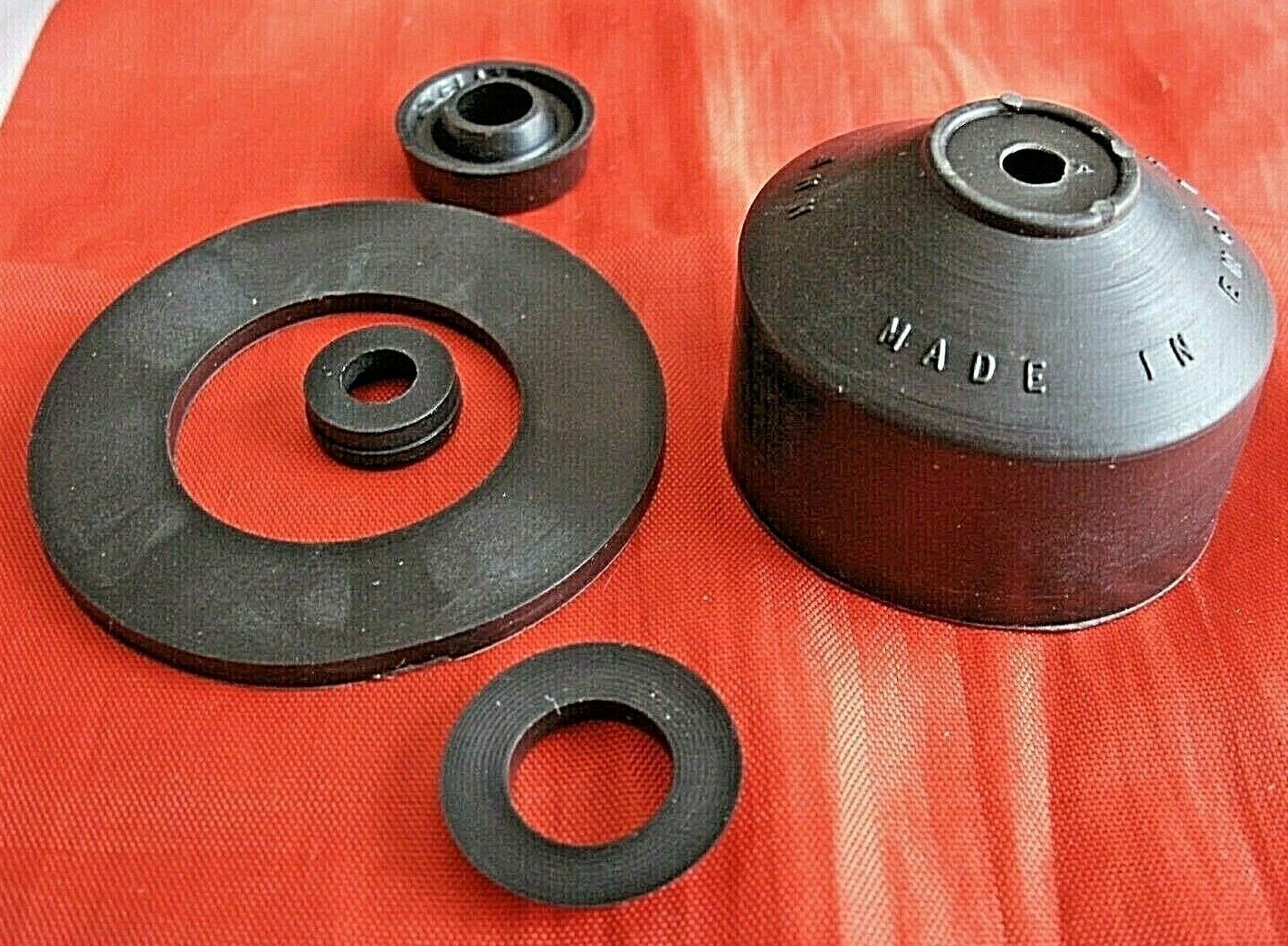 1 New Rover SD1 2.3 2.6 & V8 Clutch Master Cylinder Seal kit SP1963 1976-ON