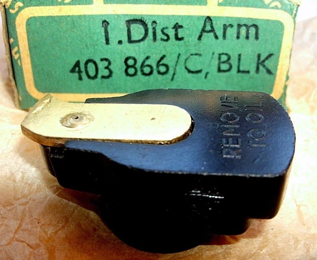 One NOS Lucas Rotor Arm 403836 With Box.