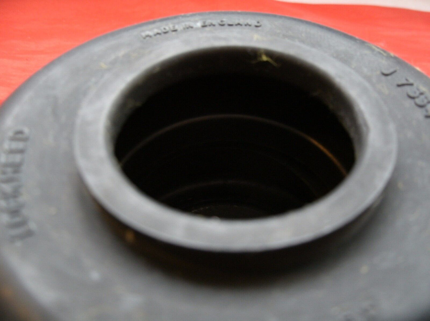 NOS ROVER P5 3 LITER UPPER SWIVEL BALL JOINT DUST COVER GENUINE ORIGINAL