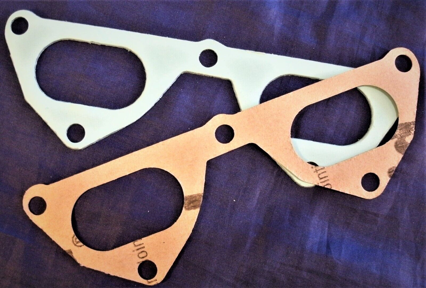 ONE NEW PAIR OF FORD ESCORT MK2 BDA RS 1800 STANDARD TYPE INLET MANIFOLD GASKETs