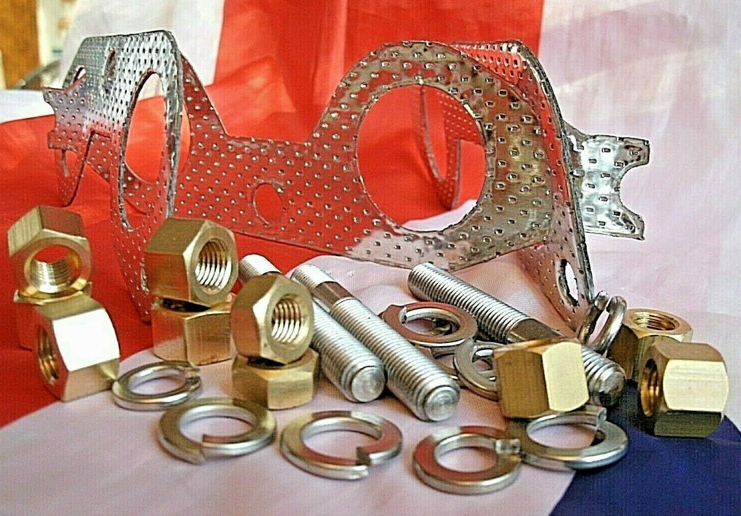 Land Rover 2.6 Petrol 6 Cylinder Exhaust Manifold Fitting Kit Brass & Stainless