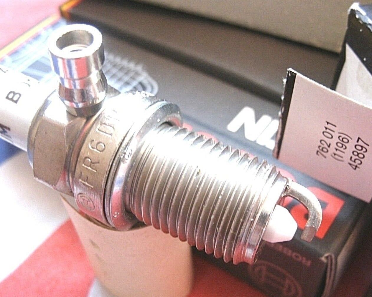 ONE PAIR OF FR 8 LDC Genuine Boxed Bosch Palatine 2 Spark Plugs 0 242 229 591