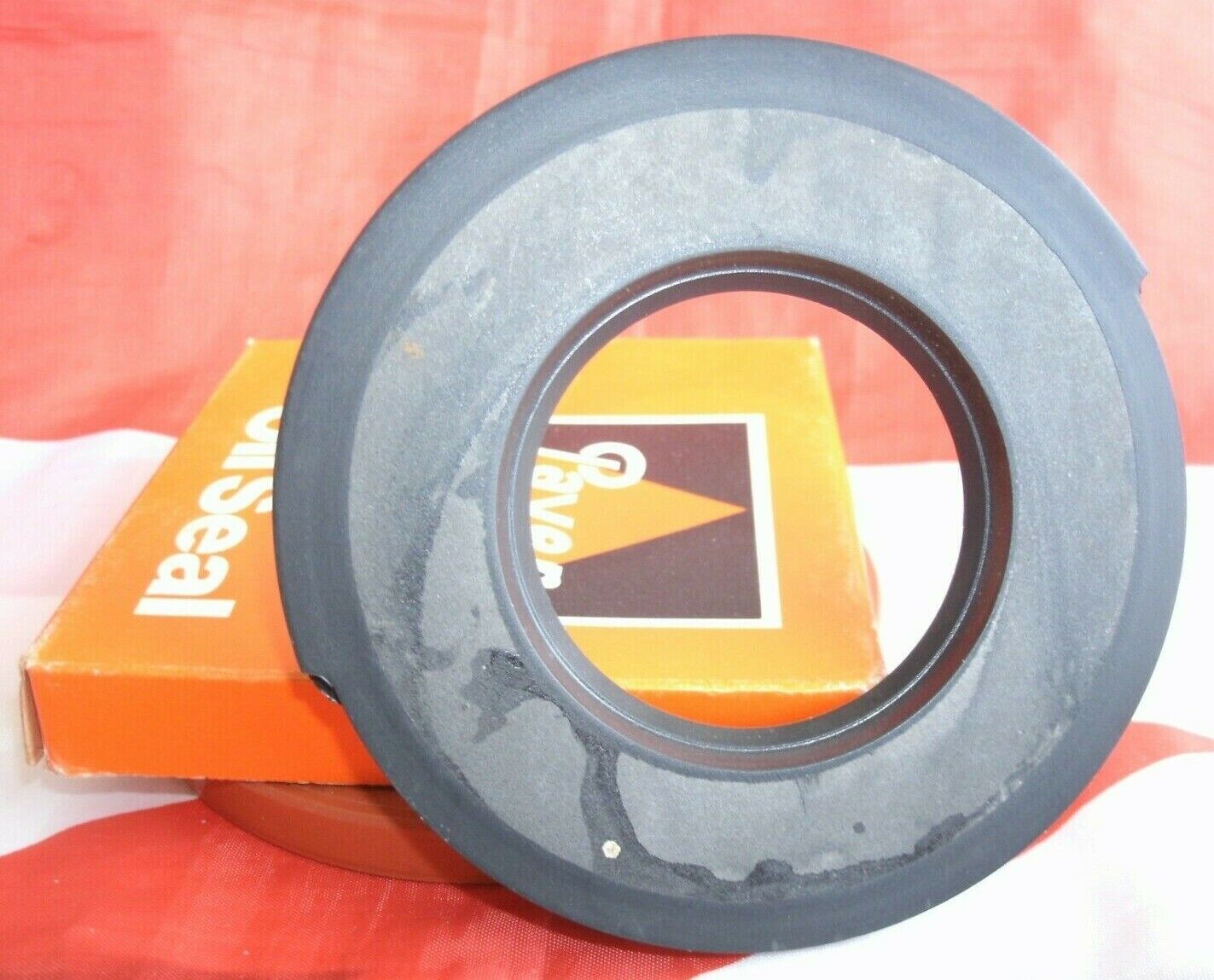 One NOS Pair Of Front & Rear Rover P6 2000 2200 Crankshaft Oil Seal,s 1963 1977.