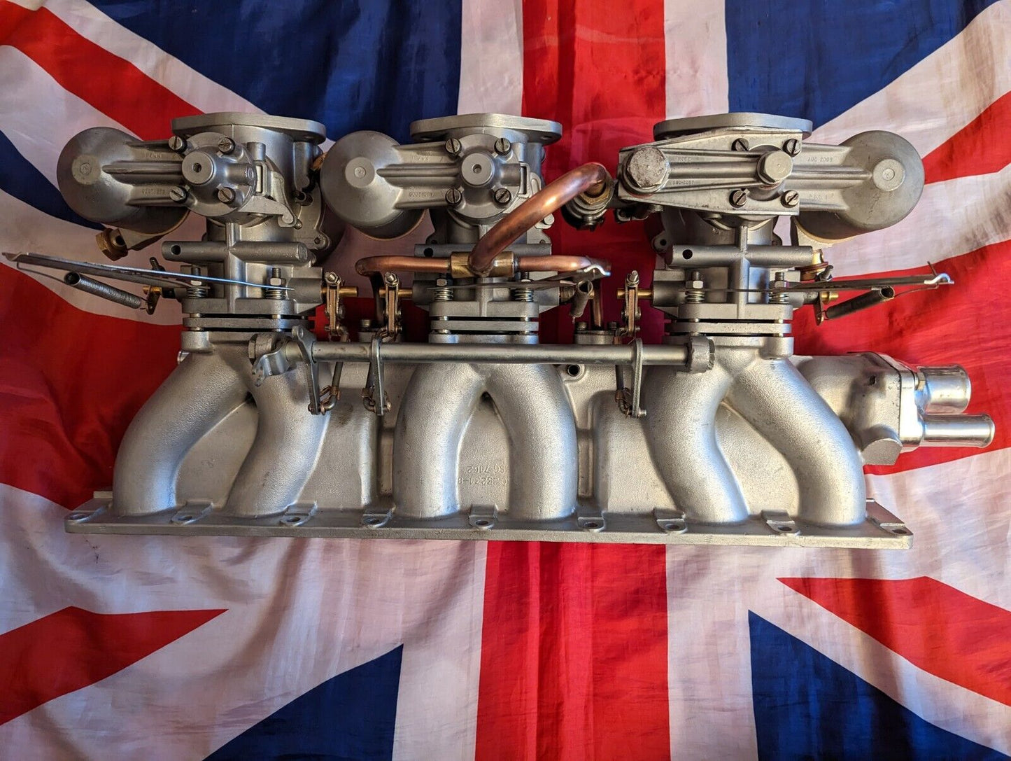 Jaguar 420G & MK10 4.2 Intake Manifold With Triple HD8 Carburetors