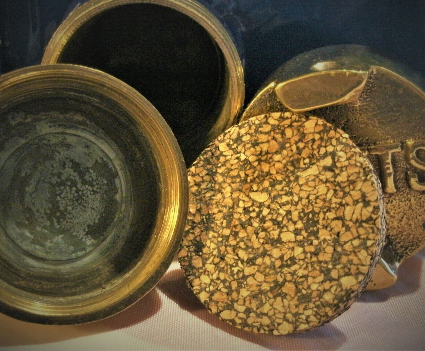 1 NEW 4 M THICK CORK SEAL FOR THE LIDS USED ON THE 2 GALLON VINTAGE PETROL CANS