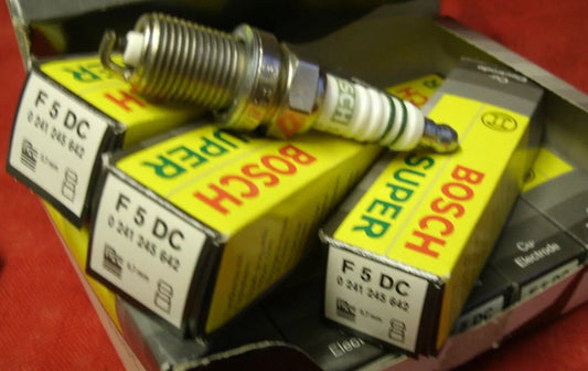 FORD MODELS BOSCH FR6DC 0 242 240 526 SPARK PLUG ONE SET OF 4