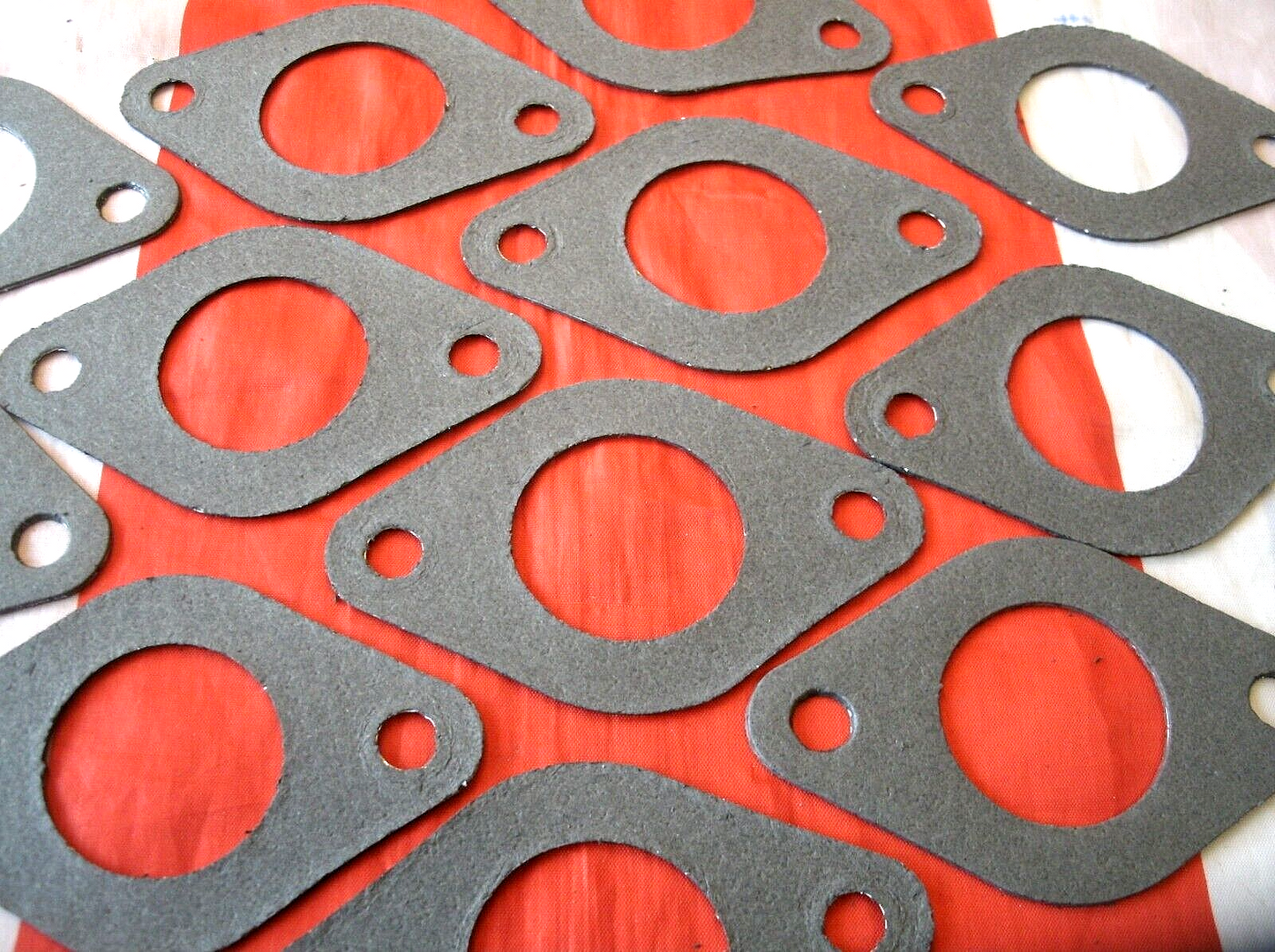 Jaguar XJ12 Coupe 1 Set 12 Exhaust Manifold Gaskets For Carbs & Injection C3392.