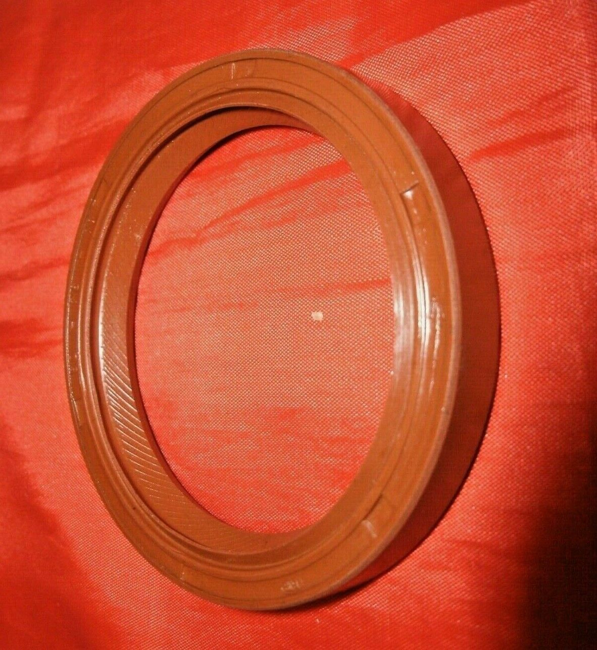 One New Triumph Stag V8 3 litre Rear Crankshaft oil seal 093