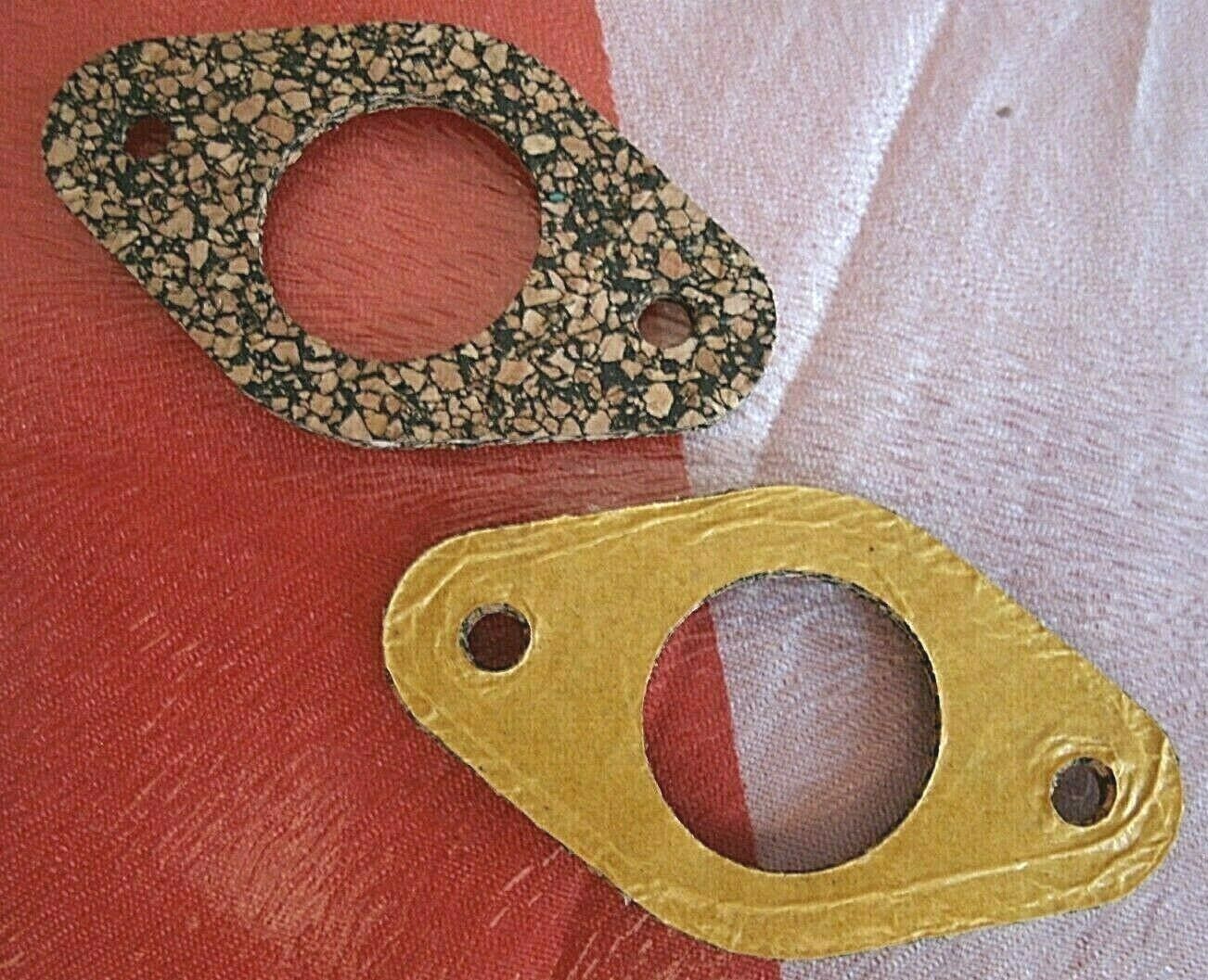 1 New Rover P5 3 Litre Petrol Tank Change over Valve Self Adhesive Cork Gasket