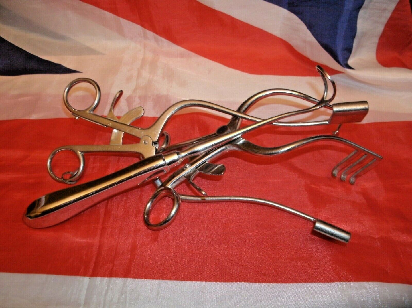 One Vintage Dental Examination Tool Stainless steel Complete Working 10/1973