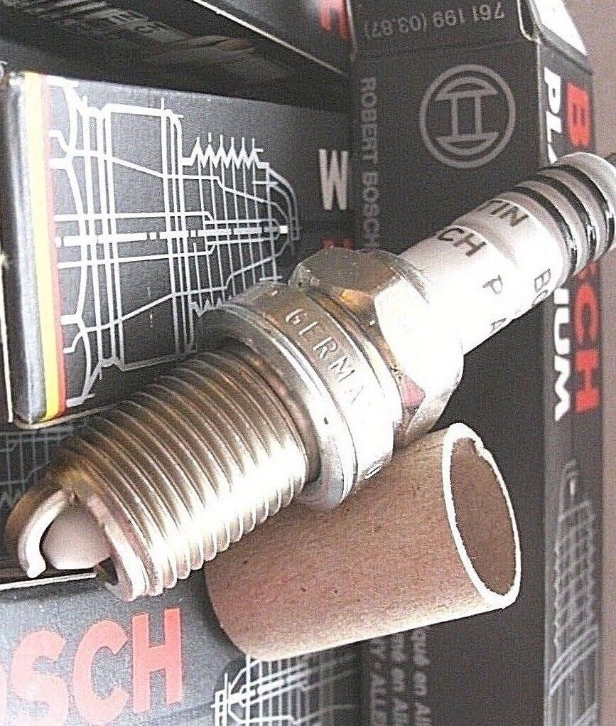 ONE NEW SET OF 4 F7DC Genuine Boxed Bosch Super Spark Plug 0241235673-7c2