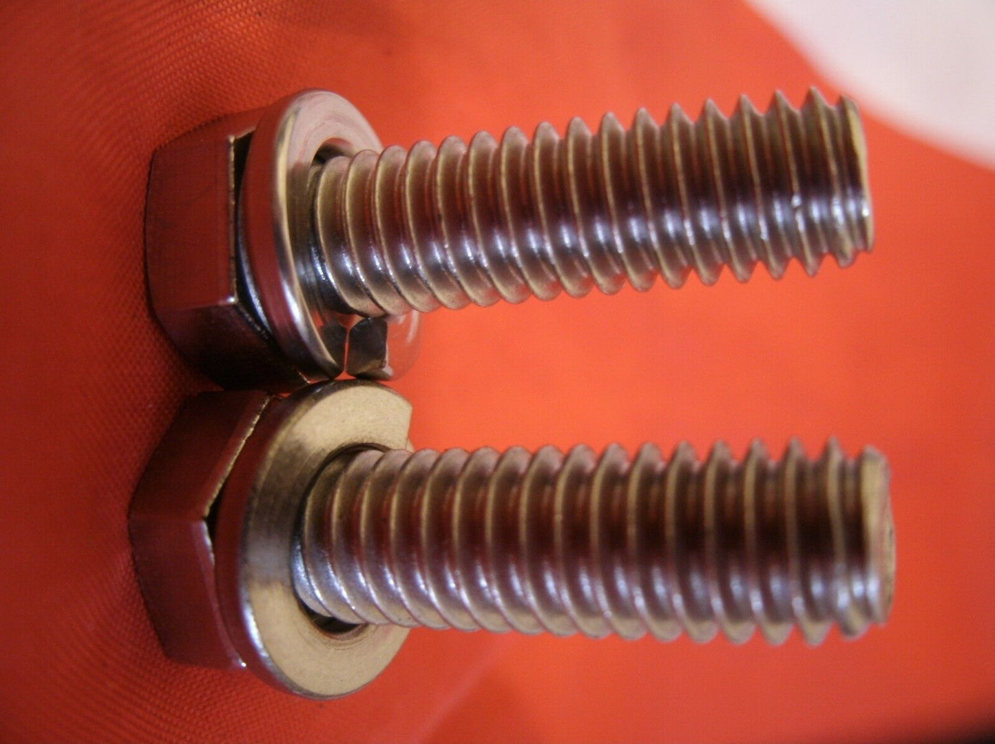 Classic Range Rover Bolts Timing Marker To Timing Cover Next Crank Pulley