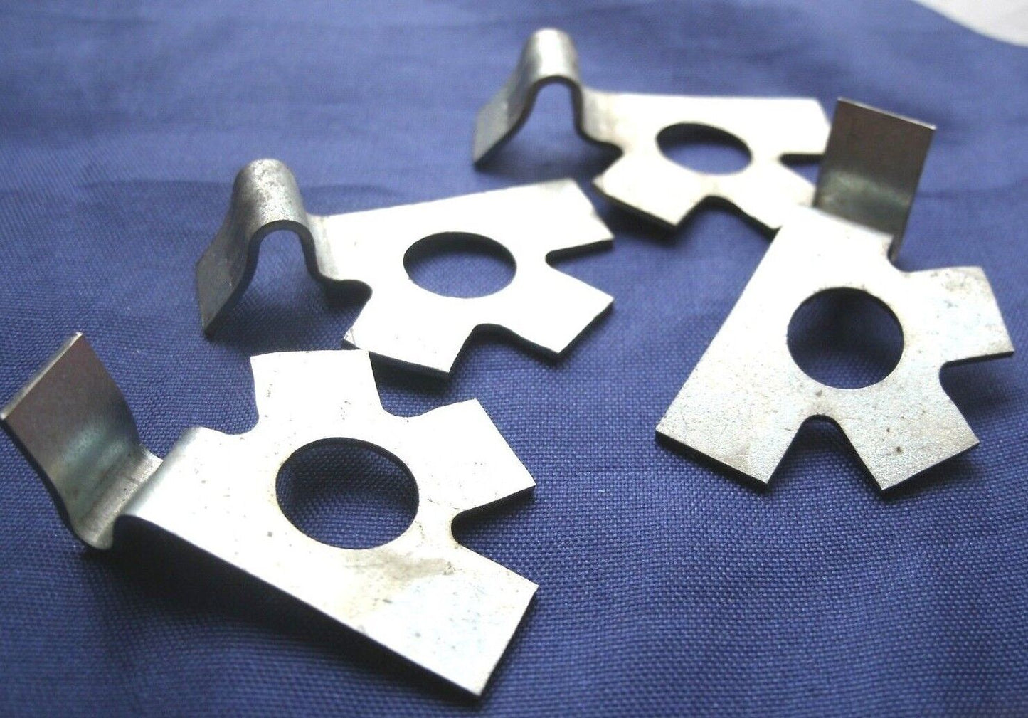 FORD LOTUS CORTINA MK 1 ANTI ROLL BAR LOCK TAB SET READY TO FIT.