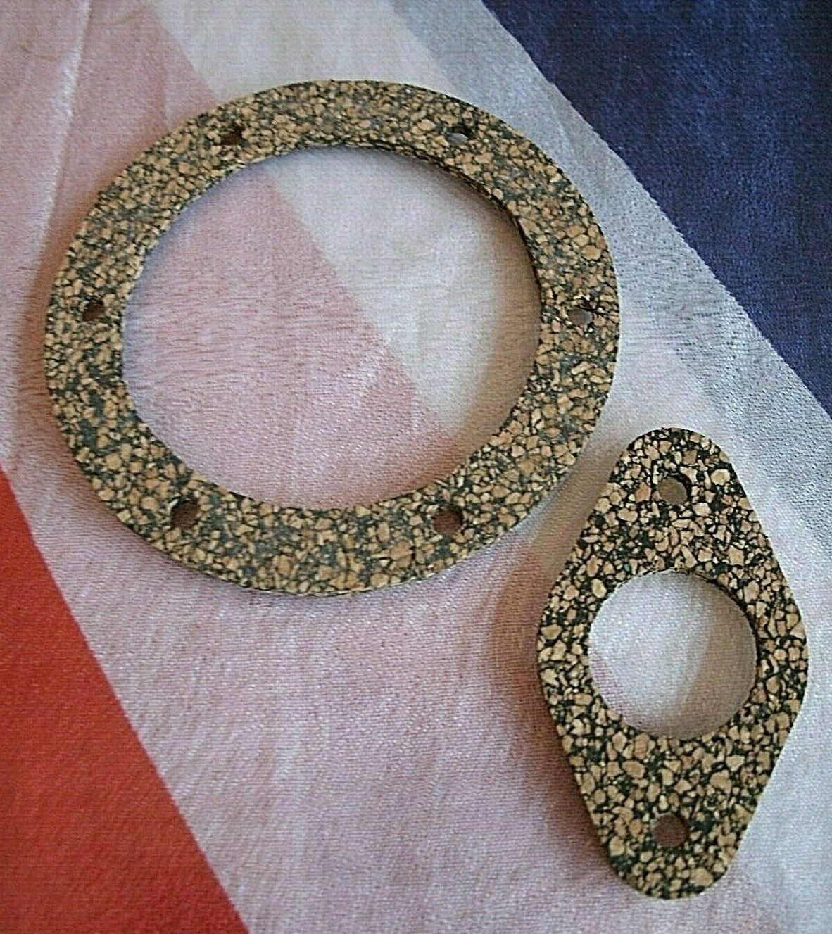 1 New Rover P5 3 Litre Petrol Tank Change over Valve Self Adhesive Cork Gasket