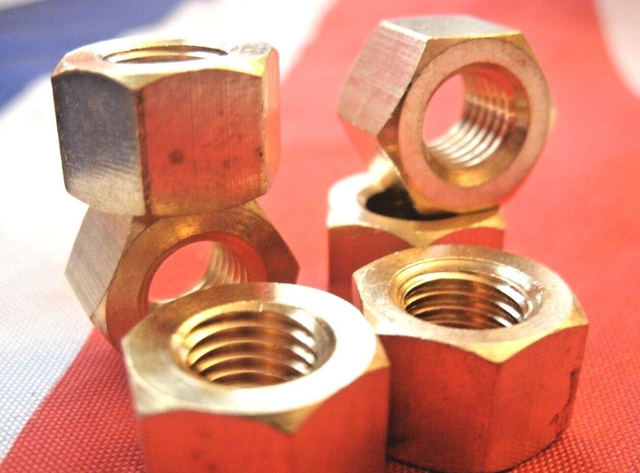 NEW ROVER P6B V8 1967 to 1977 SET OF 6 BRASS EXHAUST MANIFOLD NUT & WASHER KIT.