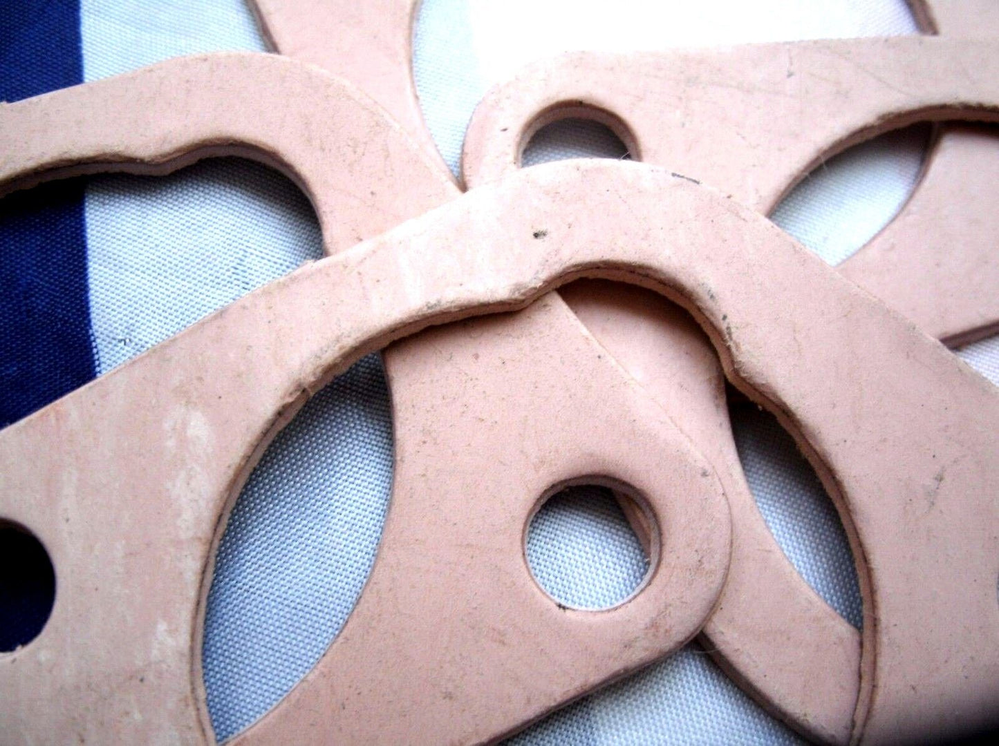 PORSCHE 924s 86-88 944 2.5L 2.7L 85-89 INLET MANIFOLD GASKETs ORIGINAL THICKNESS