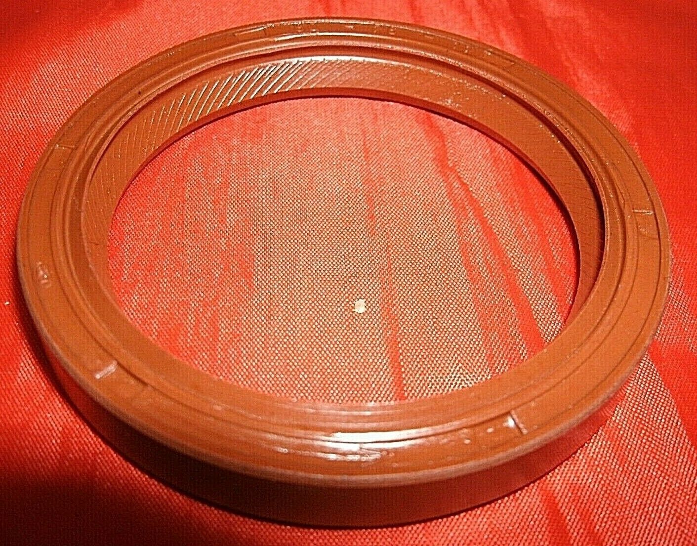 One New Triumph Stag V8 3 litre Rear Crankshaft oil seal 093