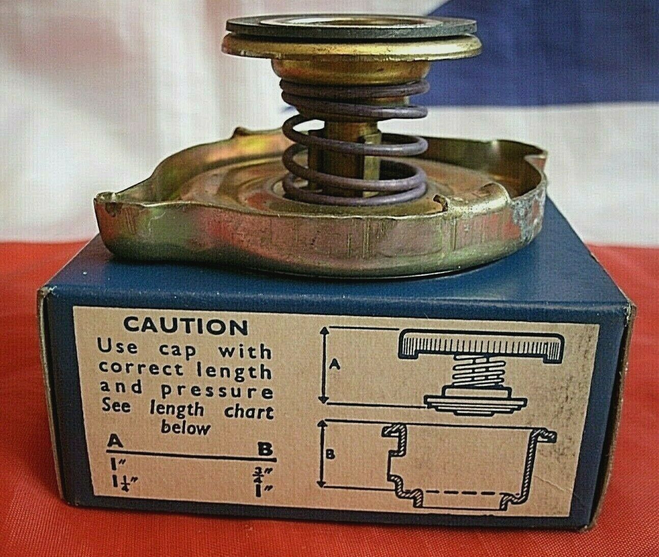 ONE New Old Stock A C Delco 4 lbs Radiator Pressure Cap 850798 With Box.