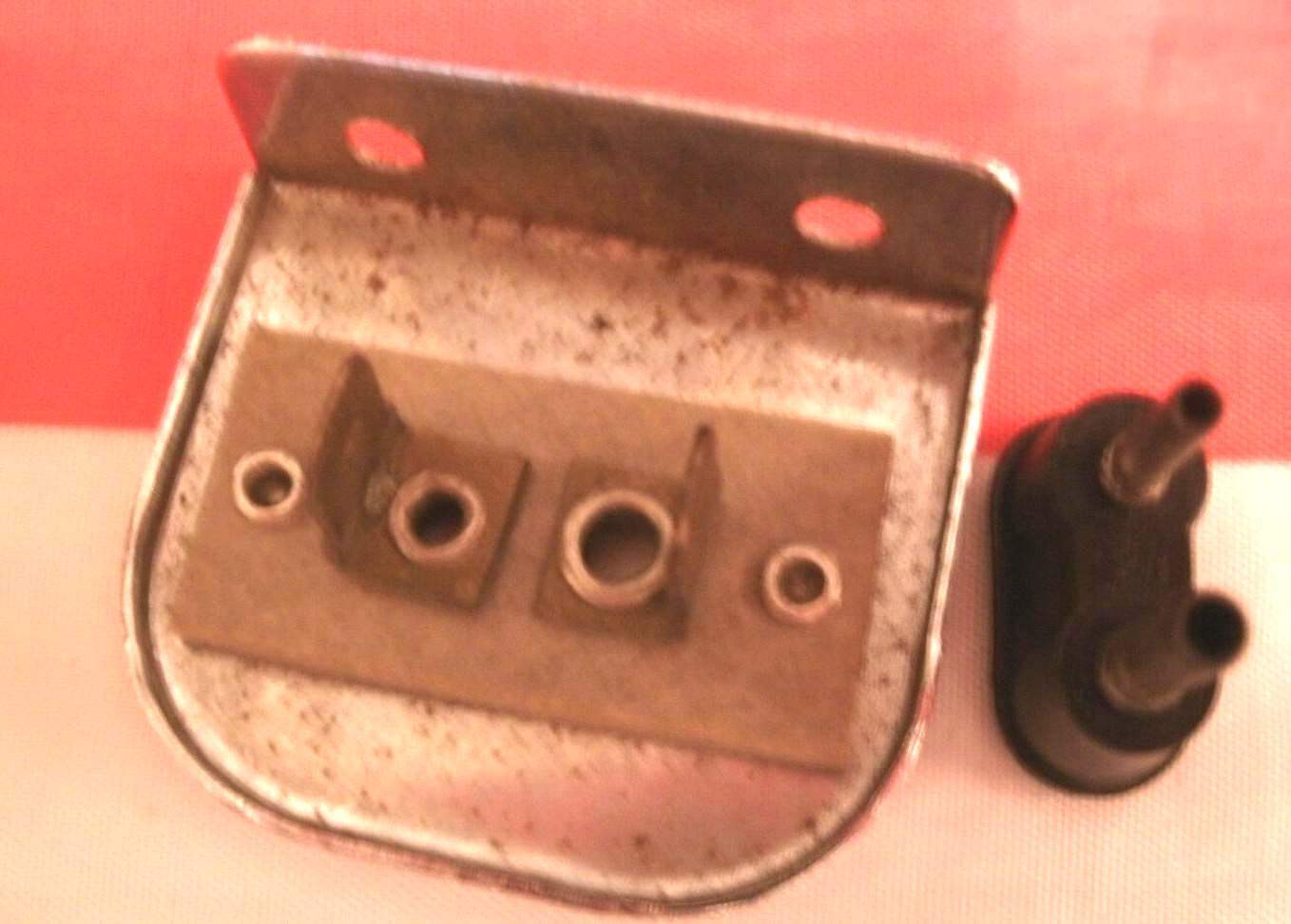 NOS Classic Range Rover 12V Power Socket Adapter Outlet For Accessories