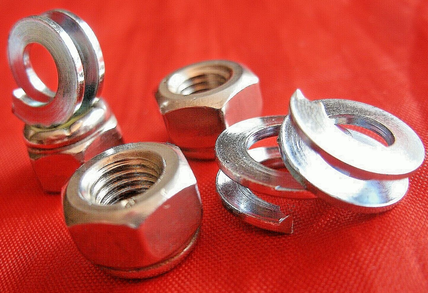 Rover P5B 1967 on Rear Wheel Cylinder Fitting kit Special Washers & Nylon Nuts