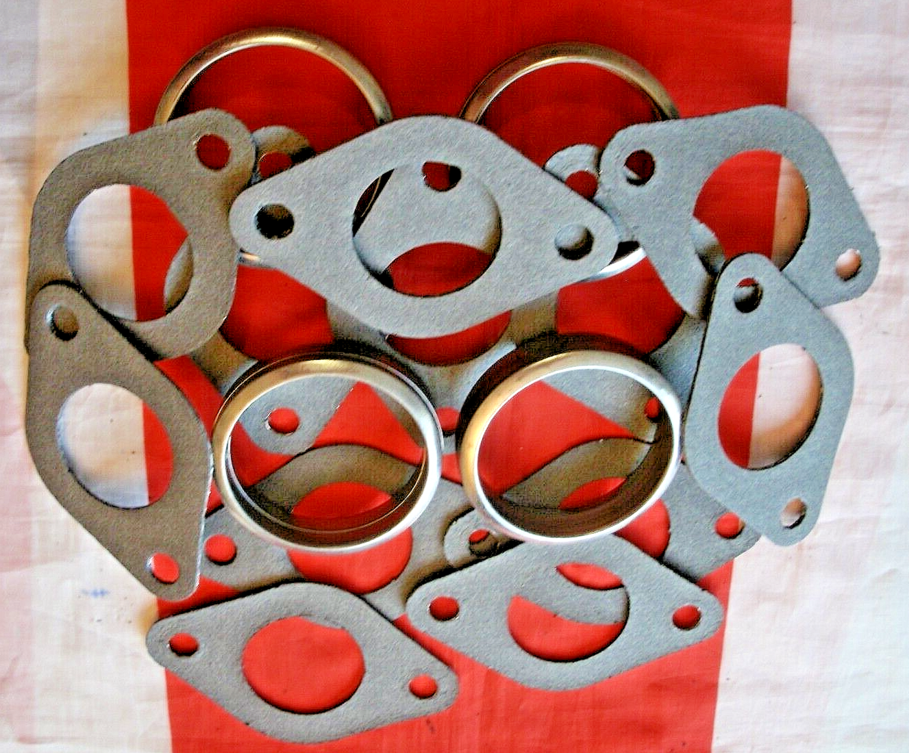 Jaguar E Type V12 Complect Set of Gaskets & Oliver For The Exhaust Manifolds