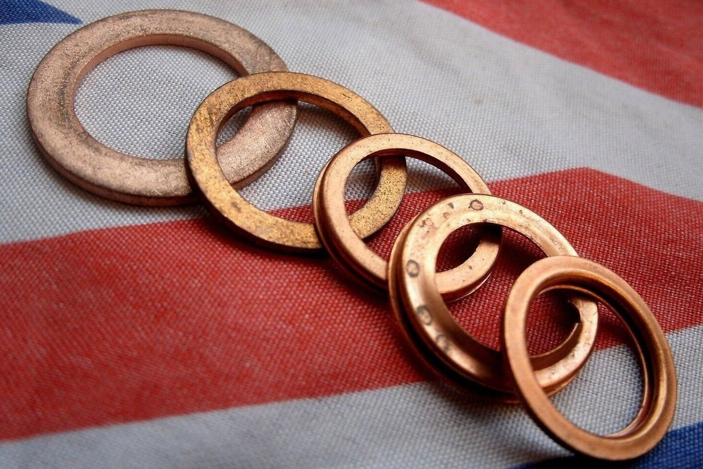 ROVER SD1 V8 3.5 1976 to 1986 On NEW OIL PUMP COPPER SEAL WASHER KIT