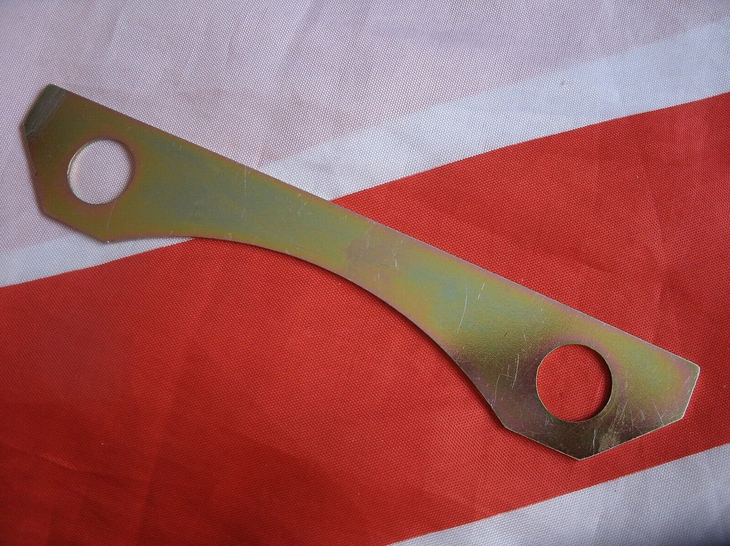 Triumph TR4a TR5 & TR6 One Only Front Brake Hub Lock Tab.