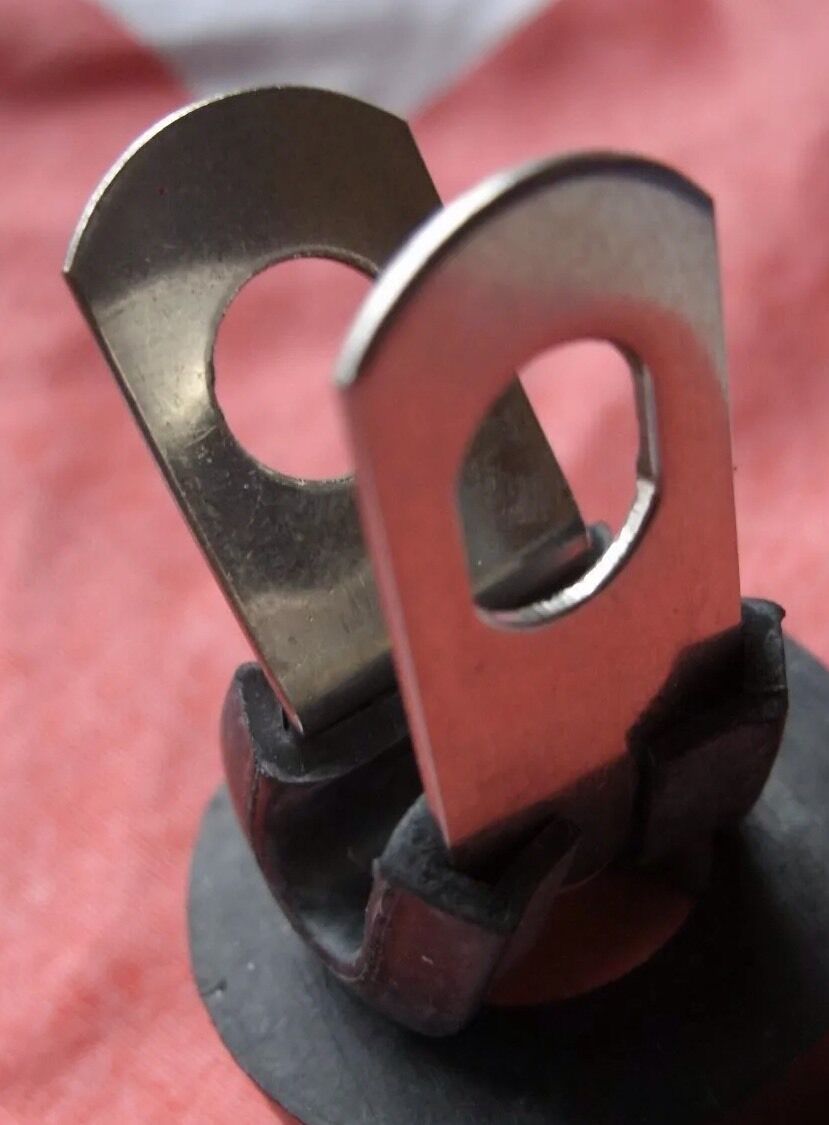 ROVER SD1 V8 ADVANCE & RETARD HOSE CLIP ON INLET MANIFOLD IN STAINLESS STEEL