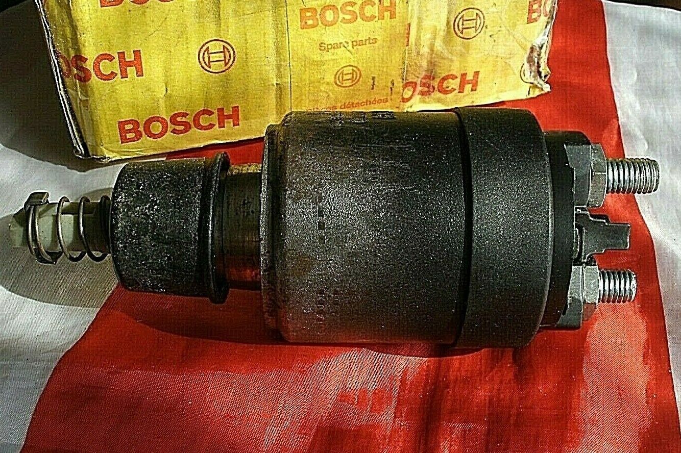 One Only Original BOSCH 0331402021 Solenoid Switch 12 V 466 New Old Stock.