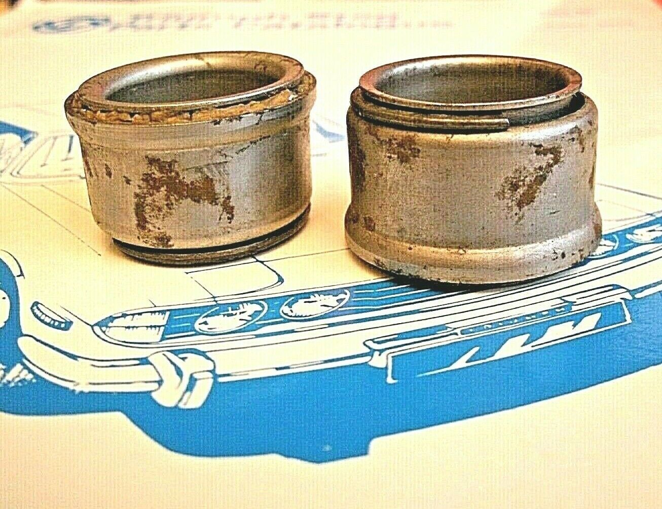 One Pair NOS Triumph Stag V8 Upper Steering column Ball Race Assemblies 136936