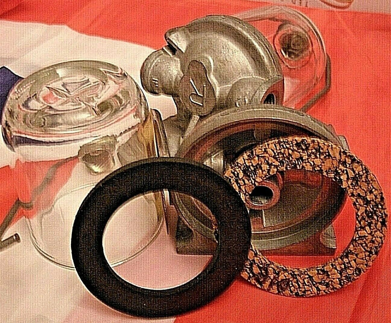 NEW ROVER P4 1954 to 1959 ON FUEL SYSTEM FILTER WATER TRAP CORK SEAL WIPAC type.