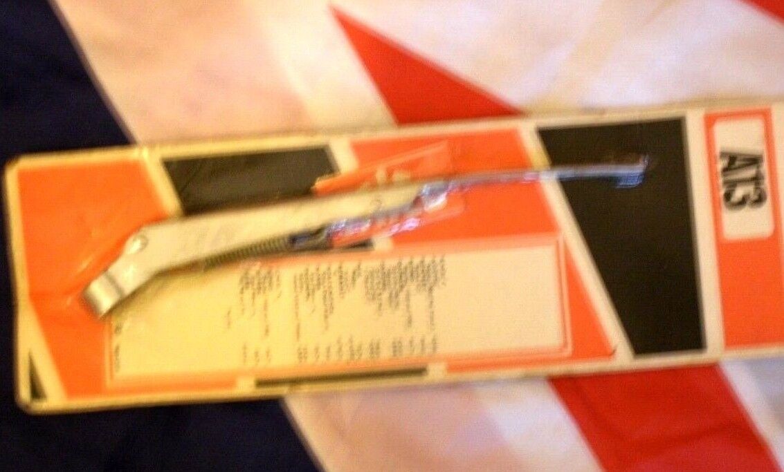 NEW LOTUS CARLTON OMEGA BOOT SPOILER GASKET PACK OF TWO NEW