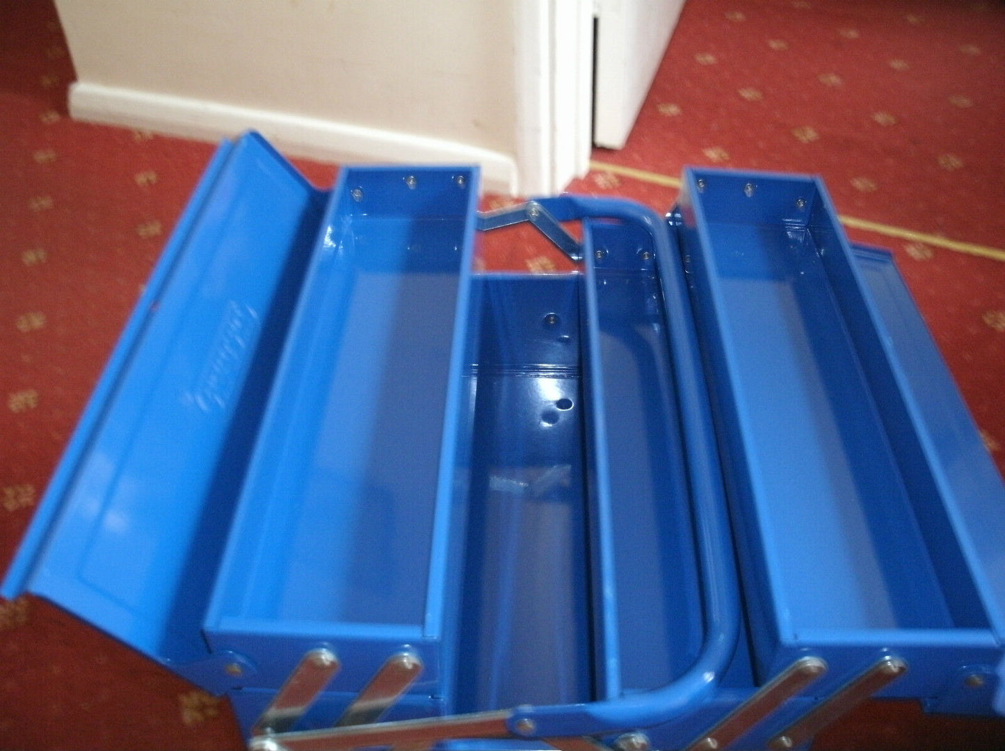 Draper cantilever toolbox 86672 4 opening trays brand new boxed never opened.