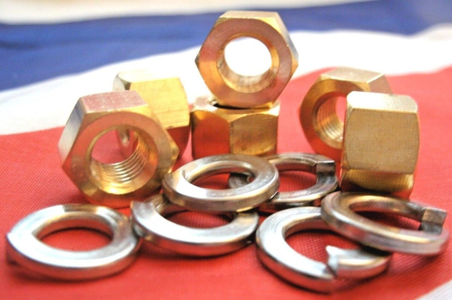 NEW ROVER P6B V8 1967 to 1977 SET OF 6 BRASS EXHAUST MANIFOLD NUT & WASHER KIT.