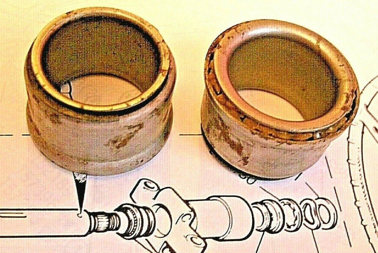 One Pair NOS Triumph Stag V8 Upper Steering column Ball Race Assemblies 136936