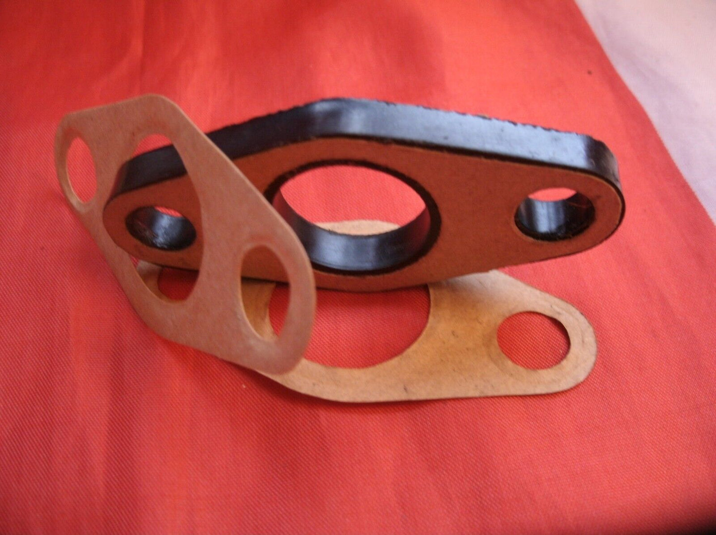 Ford Pinto SOHC 1.6 & 2.0 Petrol Pump Spacer Block REPAIR Gaskets One Pair