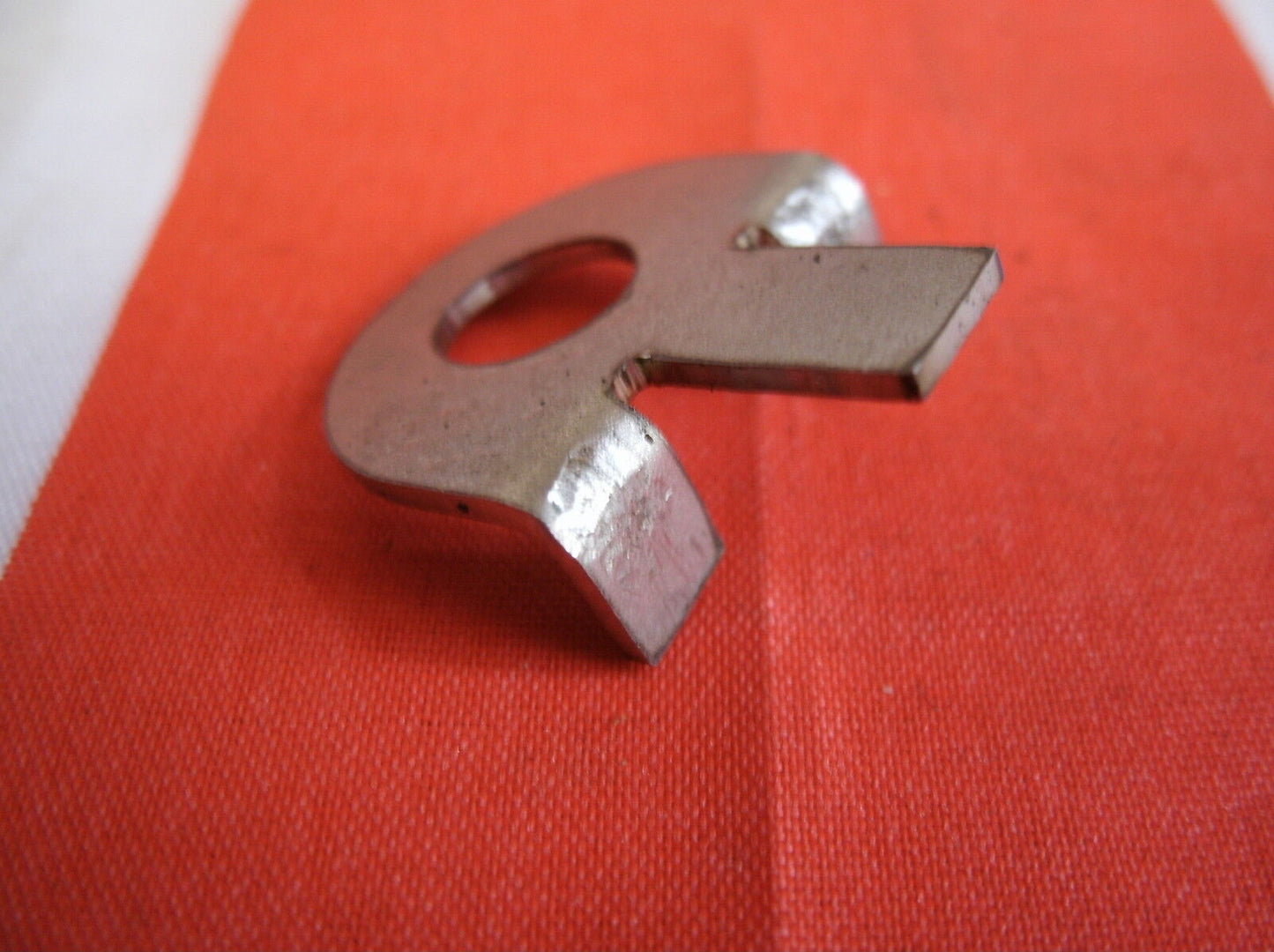 NEW Rover P4 All Models Front Stud Plates For Valance To Front Wing Fixings