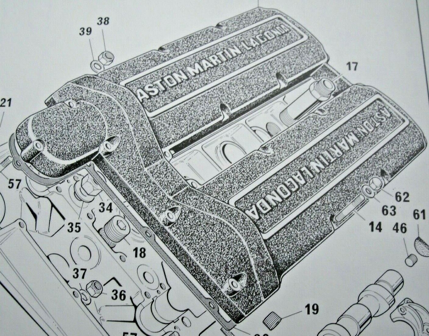 Aston Martin V8 1968 on One I/Q Cam cover Gasket Made in Rubber upgrade