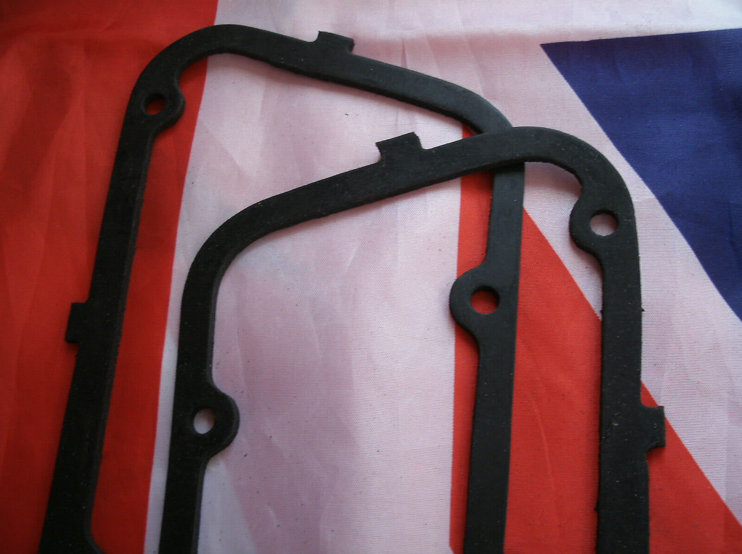 3 LT V6. RUBBER ROCKER COVER GASKETs For GILBURN INVADER with a Ford Engine