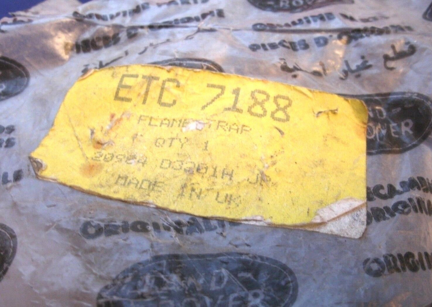 Land Rover Military V8 Snatch Defender 90/110 NOS Flame Trap Signal-Twin In Out