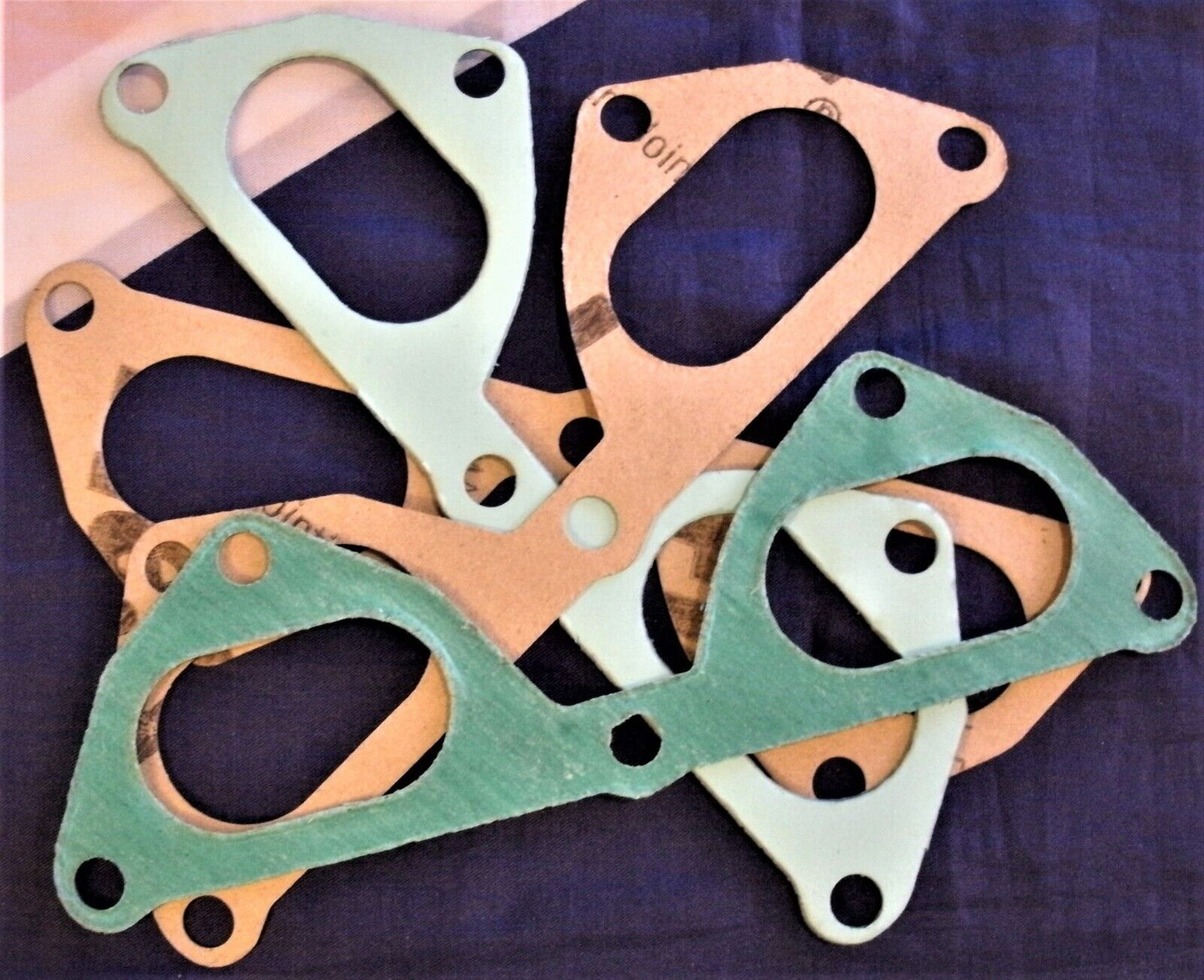 ONE NEW PAIR OF FORD ESCORT MK2 BDA RS 1800 STANDARD TYPE INLET MANIFOLD GASKETs